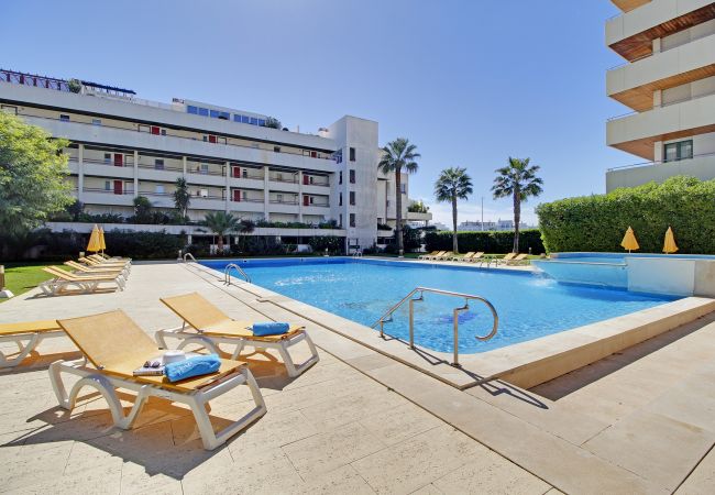 Apartamento em Vilamoura - Ref. 235714