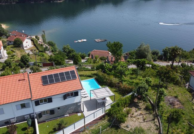 Casa em Gerês - Ref. 285233