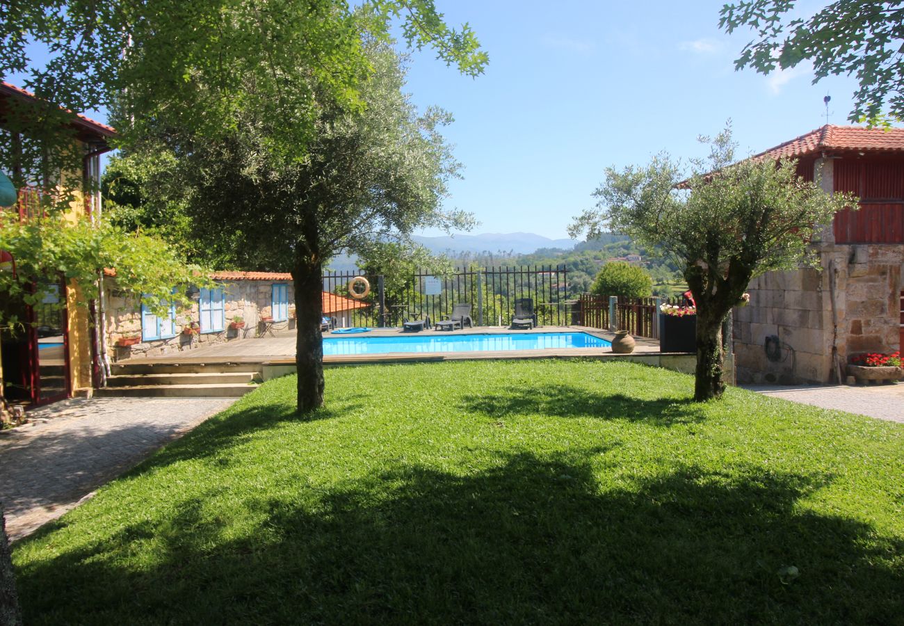 Quarto em Terras de Bouro - Ref. 319964