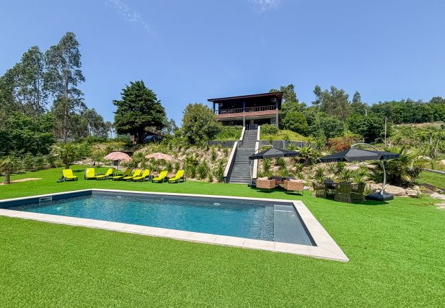 Casa em Gerês - Ref. 523092
