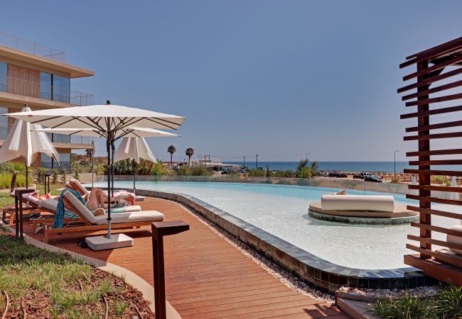 Apartamento em Quarteira - Ref. 689628