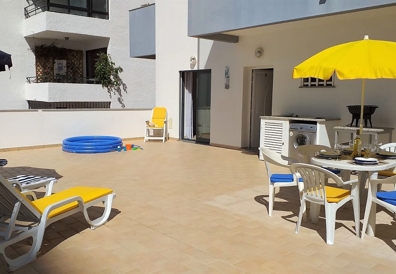 Apartment in Quarteira - Ref. 257959