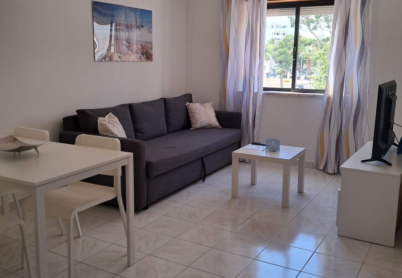 Apartment in Quarteira - Ref. 384607