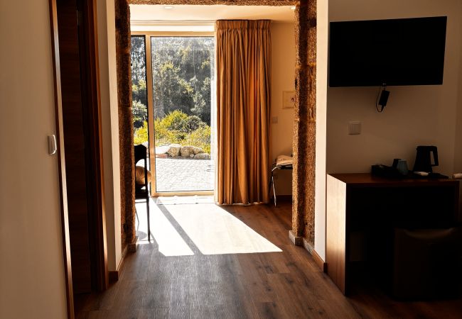 Rent by room in Terras de Bouro - Ref. 565875