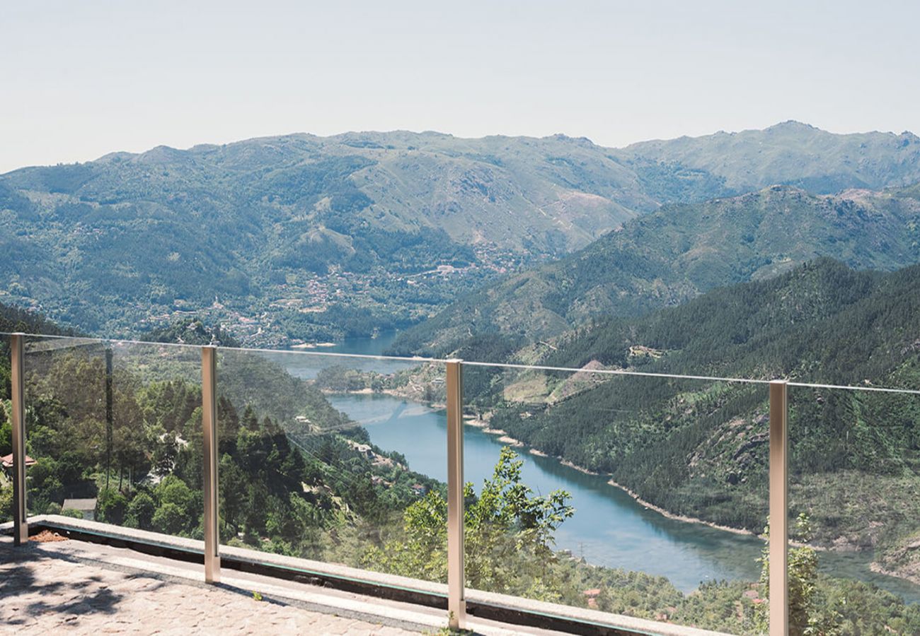 Casa en Vieira do Minho - Ref. 265624