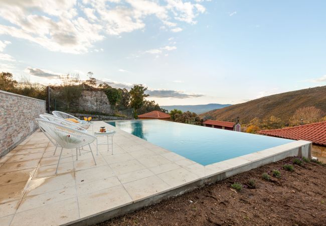 Alquiler por habitaciones en Amares - Ref. 383157