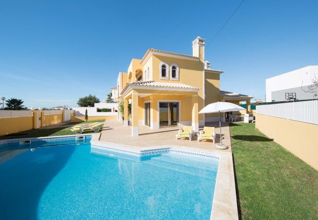 Villa en Albufeira - Ref. 684911