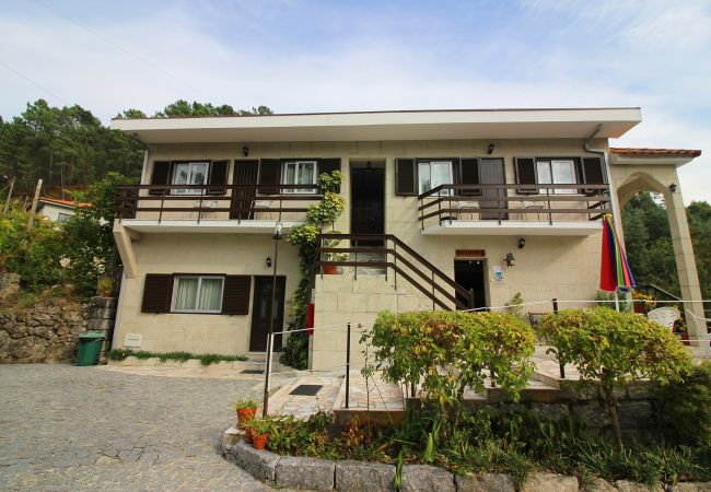 Appartement à Gerês - Réf. 166450