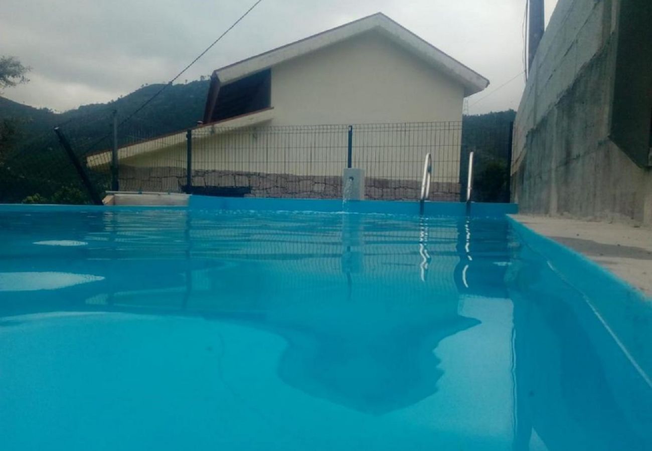 Maison à Gerês - Réf. 226303