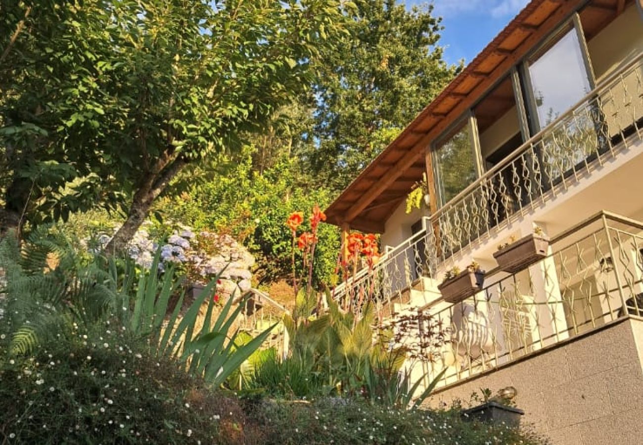 Appartement à Terras de Bouro - Réf. 484295